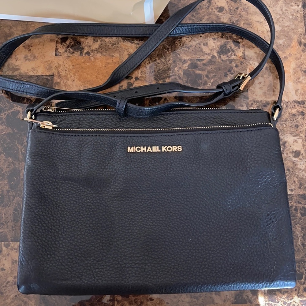 Michael Kors, shoulder bag-crossbody bag, new with out tags, never used